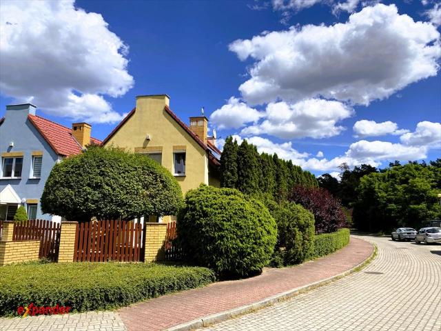 Dom 102 m² z garażem, ogród, klimatyzacja polecam