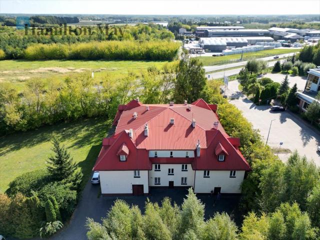 Dom 1187 m² z potencjałem inwestycyjnym, blisko Warszawy