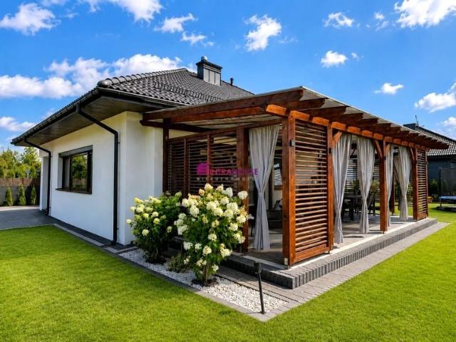 Dom 127,18 m², Serock