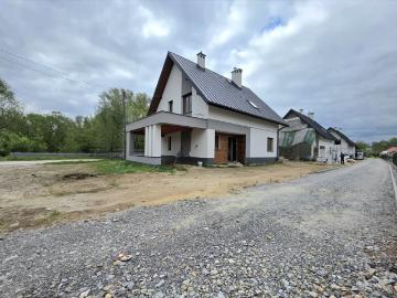 Dom 128m2 z ogrzewaniem podłogowym i bez PCC