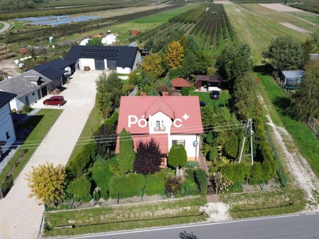 Dom 120 m² z dużą działką w Gackach zielona oaza