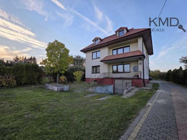 Dom 140 m² z 5 sypialniami, garażem polecam