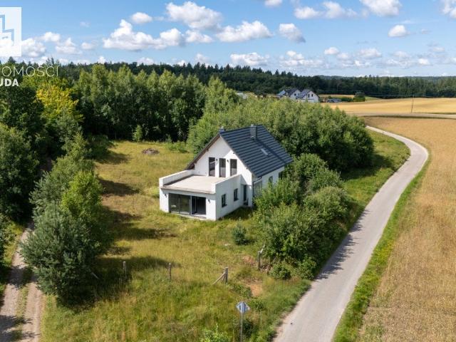 Dom 140 m² z dużą działką w Mirachowie polecam!
