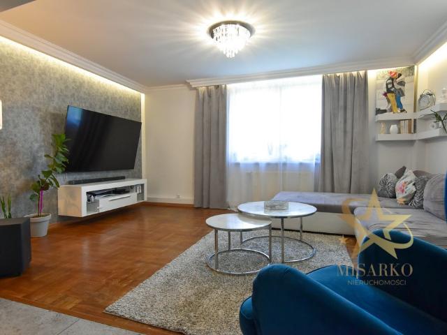 Dom 140 m² z garażem 100 m² na działce 1066 m²