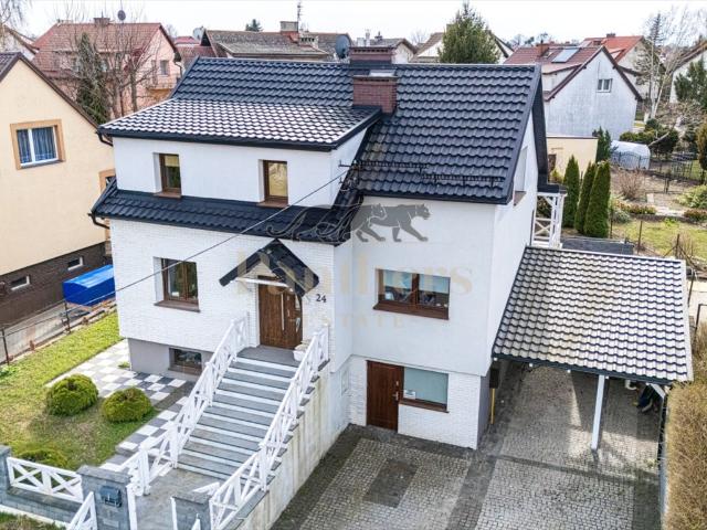 Dom 140 m² z kominkiem i garażem spokojna okolica