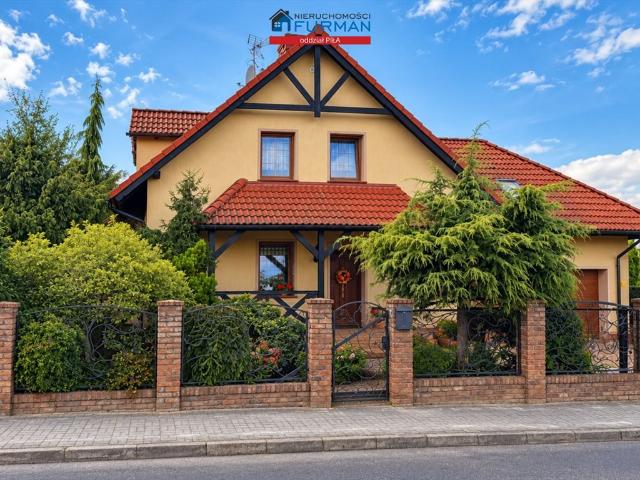 Dom 156 m² z garażem i ogrodem zapraszam