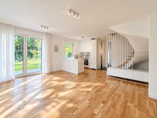 Dom 150m2|6 pokoje|Parking x2|3 WC|Ogródek