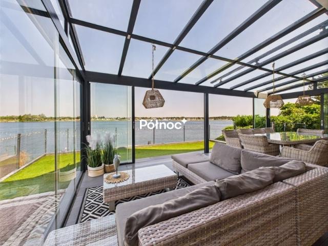 Dom 151 m², Spalona
