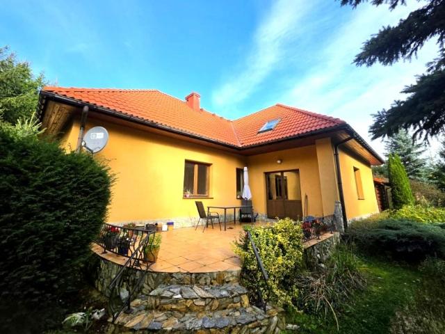 Dom 160 m², Komarno