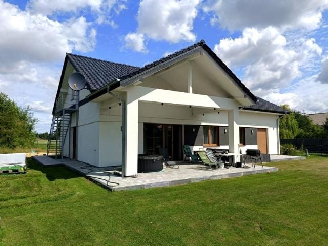 Dom 162,83 m², Trójca