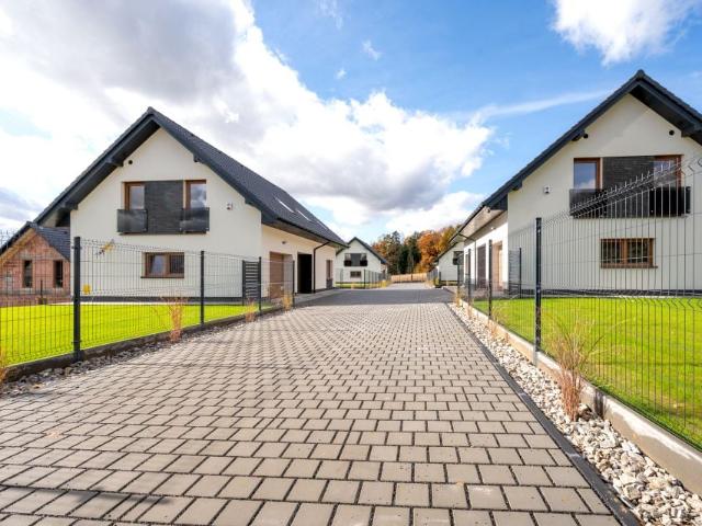 Dom 156,63 m², Zawada