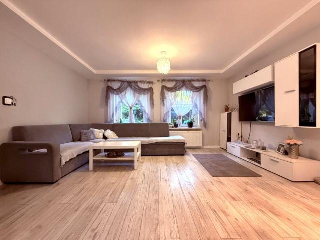Dom 173,85 m², Serby