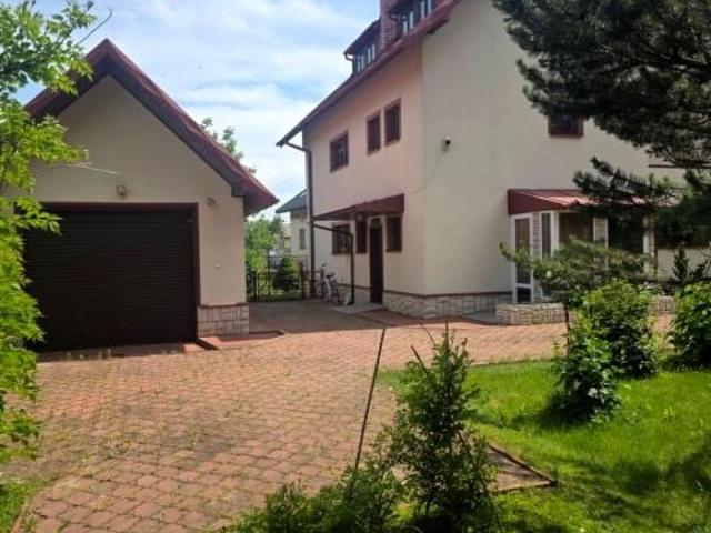 Dom 180 m², Besko
