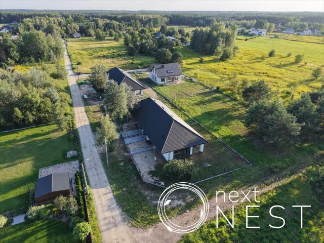Dom 182,9 m² z garażem i dużą działką polecam!