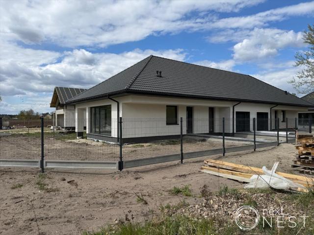 Dom 182,9 m² z garażem i działką 626 m² polecam