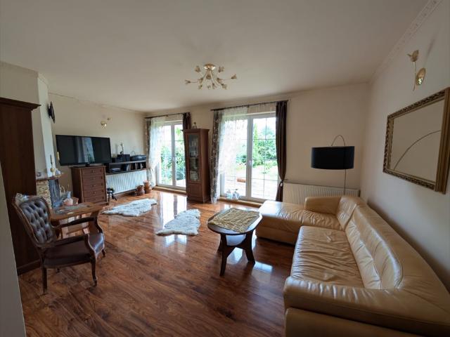 Zapraszam do obejrzenia domu 189 m² z ogrodem i tarasami w Kołobrzegu