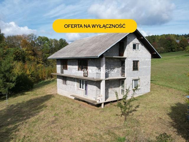 Dom 192 m2 z 7 pokojami i 2 łazienkami w Rupniów