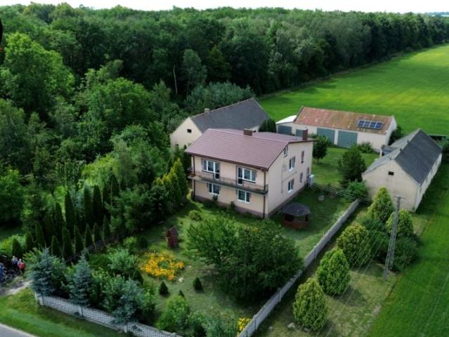 Dom 200 m², Katarzyna