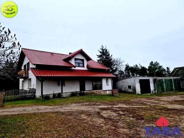 Dom 200 m², Ochodza