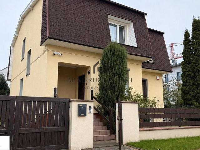 Dom 200 m² na dużej działce w spokojnym Koninie