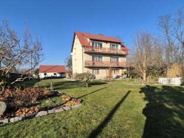 Dom 200 m² z potencjałem, 6 pokoi, garaż i ogród