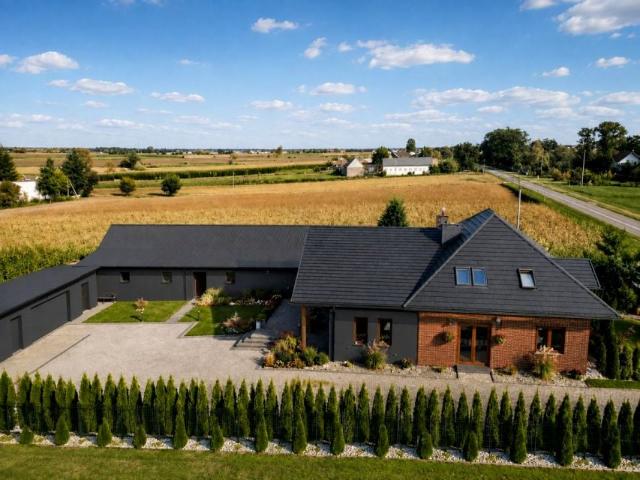 Dom 220 m², Wilczyn