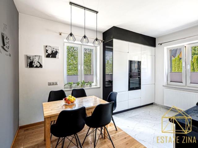 Dom 220 m², Tymbark