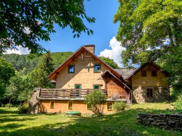 Dom 230 m², Ropki