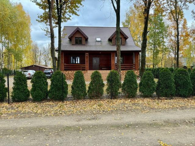 Dom 230 m² z piwnicą i ogrodem polecam
