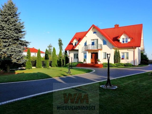 Dom 233 m², Warka