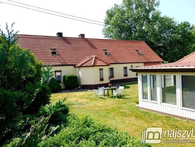 Dom 240 m², Węgorzyno