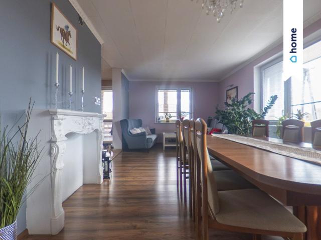 Przestronny dom 240 m² z niezależnym lokalem w Nasielsku