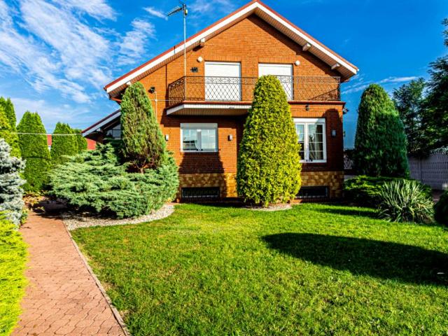 Dom 260 m², Kuny