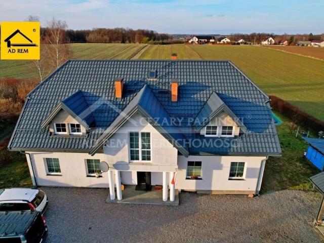 Dom 260 m² z ogrodem i możliwością agroturystyki