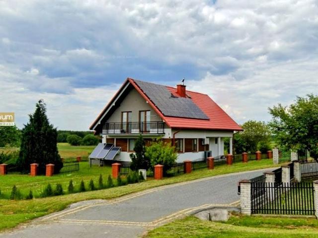Dom 2 485 m², Zawadka