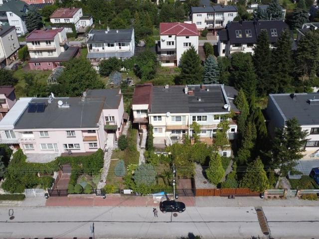 Dom 300 m² na KSM blisko centrum, garaż
