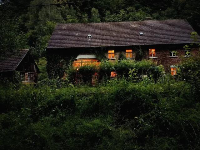Dom 300 m² w Maciejowcu historia, natura i potencjał