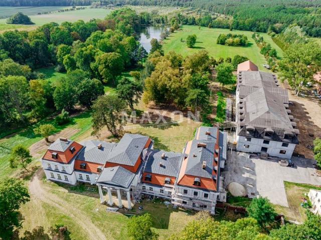 Dom 32 147 m², Zatory