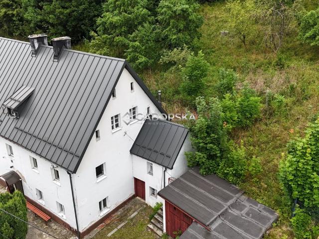 Dom 330 m² w Walimie duża działka, garaż, do własnej aranżacji