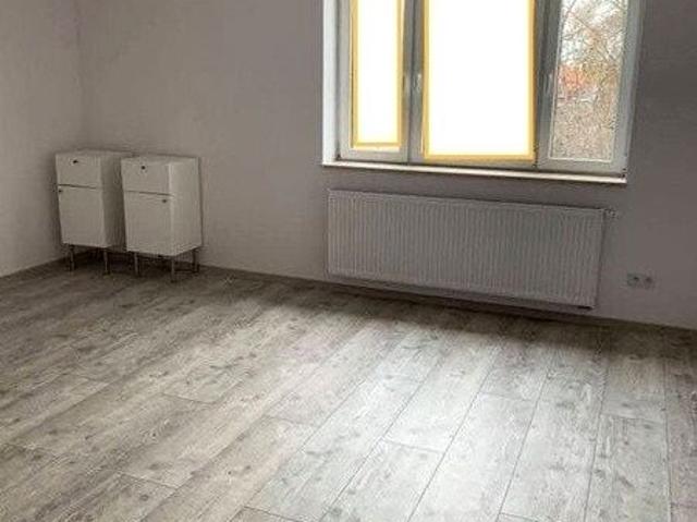 Dom 350 m² pod działalność, duży parking i ogród Wołomin