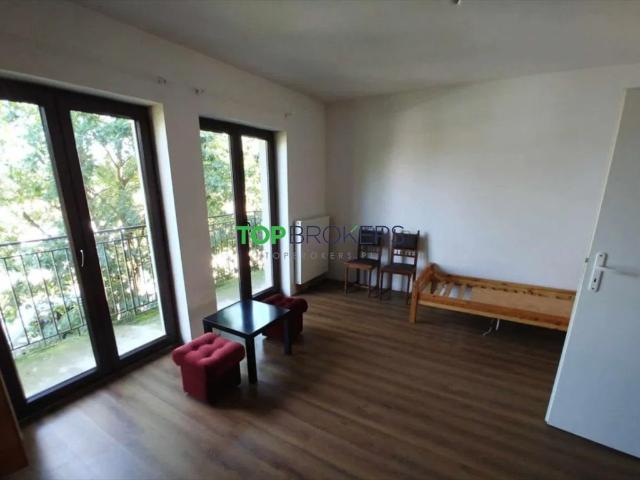 Dom 360 m² z 2016 r. 10 pokoi gotowy do wprowadzenia
