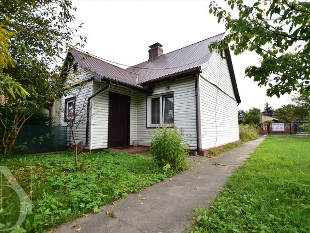 Dom 36 m² z działką 672 m², do remontu polecam!