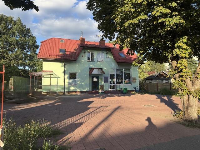 Dom 377 m² z parkingiem, gotowy do wejścia, zapraszam