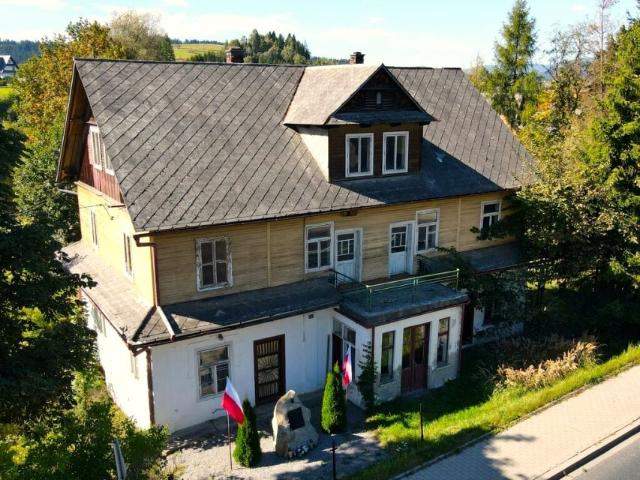 Dom 450 m², Orawka