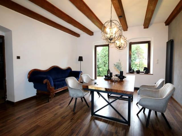 Dom 450 m², Lubomin
