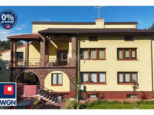 Hostel 496 m² w Jabłonnie polecam