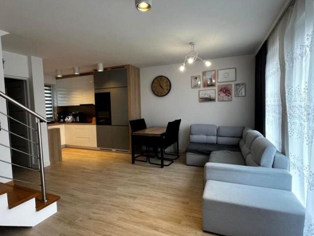 Dom 65 m², Modlniczka