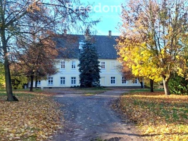 Dom 750 m², Krasna Góra