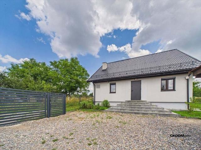 Dom 75 m² w Mójczy nowoczesny, ogrzewanie podłogowe
