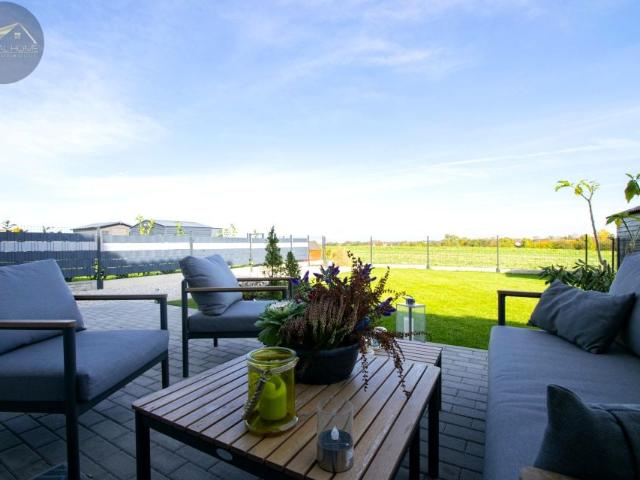 Dom 83,12 m², Strzegom